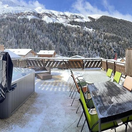 La Grange A Coco Avec Jacuzzi Villa Bourg-Saint-Pierre Kültér fotó